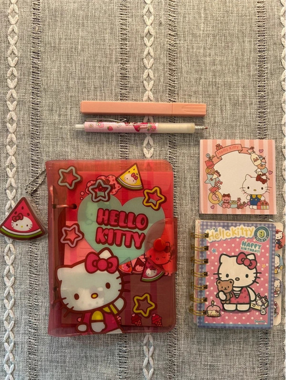 Stationary bundle